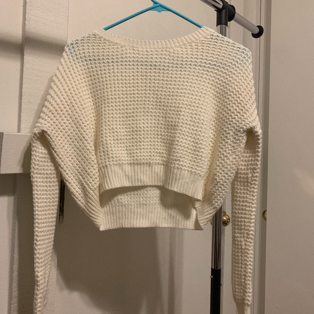 Cream Cropped Sweater